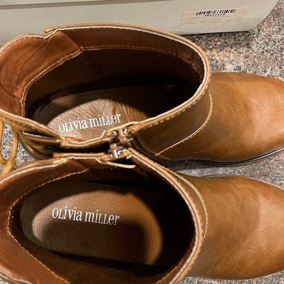 Brand New with Box cognac Color Olivia Miller Women's ankle Boots size 8 - Picture 4 of 5